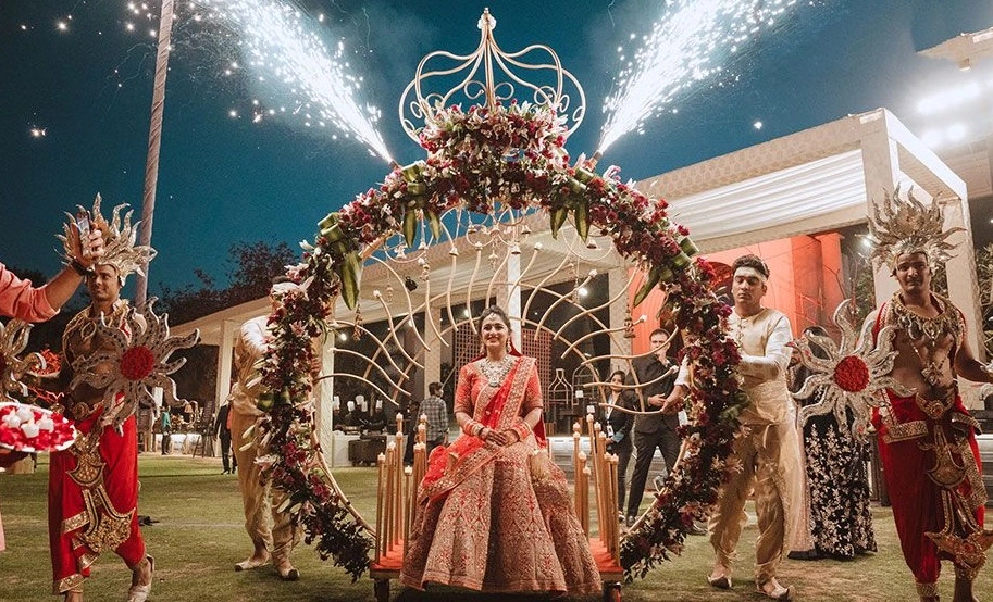 Grand wedding venue décor